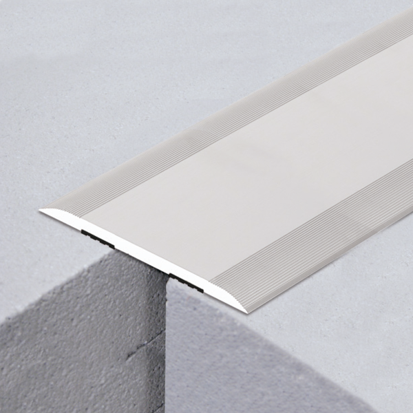 COUVRE-JOINT DE SOL à bords en biseau 100 mm - 3,00 m Adhésivé Butyle