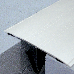 COUVRE-JOINT DE SOL À BORDS EN BISEAU 140 mm - 3,00 m Adhésivé Butyle