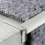 Nez de marche 53V revêtement souple  - 3,00 m à coller