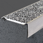 Nez de marche quartz B4-Q 60x30mm - 2,98 m à visser