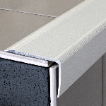 Nez de marche strié 44V A 50x32mm - 3,00 m Adhésivé Profil Tape M