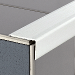 Nez de marche strié 6VA 36x24 mm - 1,10 m Adhésivé Profil Tape M